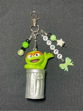 Oscar the Grouch Keychain/Bag Charm - Personalized Bead Accent